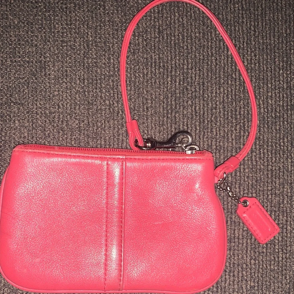 Coach Coral Pink Leather Wristlet with Strap hangtag